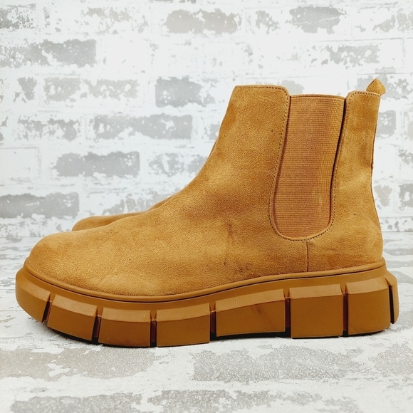 New BP. Niya Tan Faux Suede Brown Cottagecore Lug Sole Chelsea Boots i561 - Picture 1 of 13